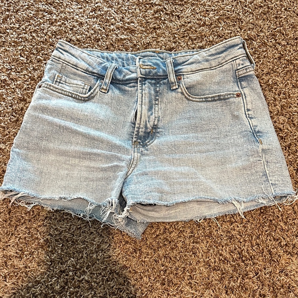 Old Navy Women's Light Blue Jean Shorts